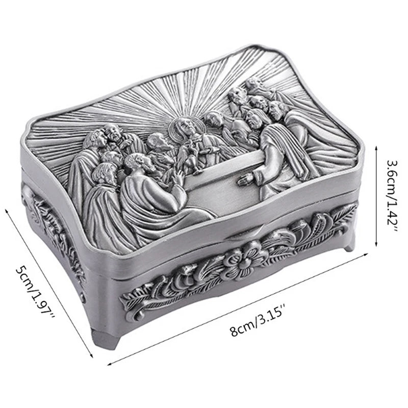 boîte bijoux argentée relief cène intérieur noir bouton pression artisanal classique organiser trésors transparente