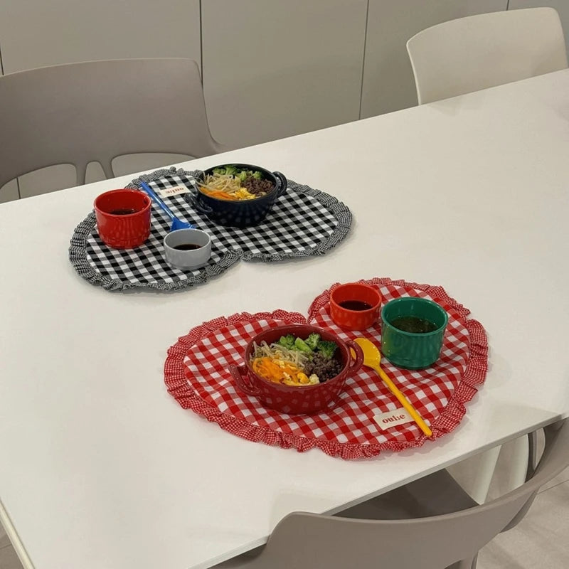 serviettes table coton carreaux rouge blanc noël classiques valentin