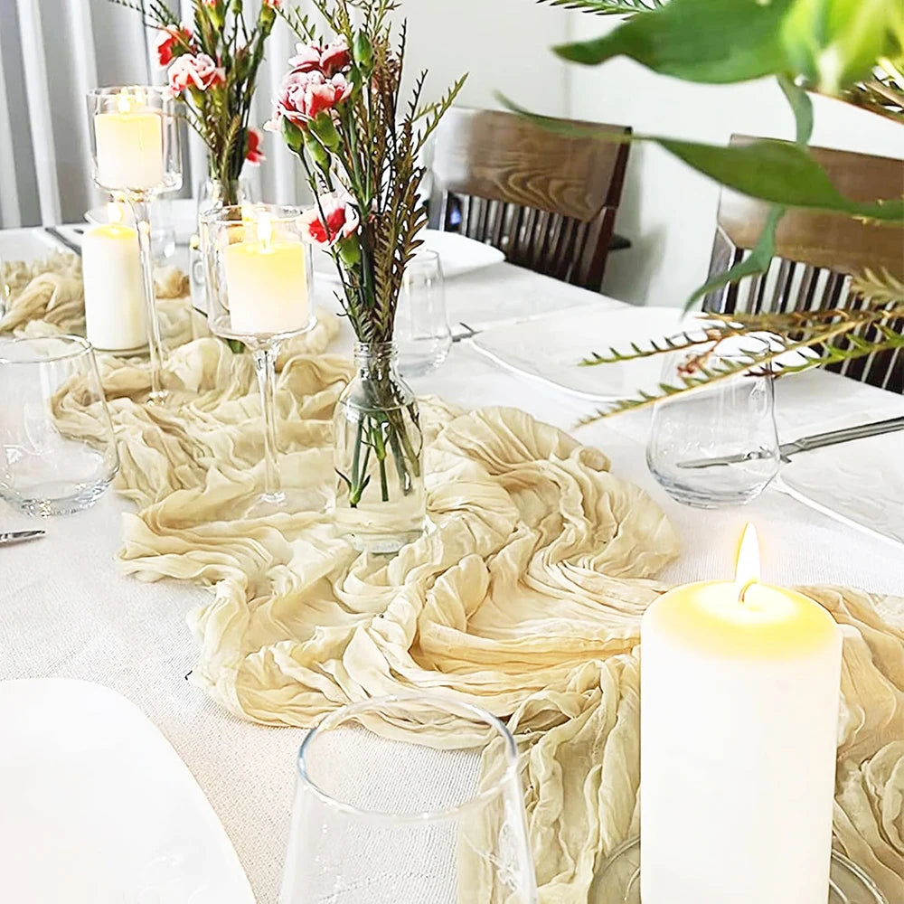 serviette table beige froissée décoration élégante maison mariage réception anniversaire boho rustique festive