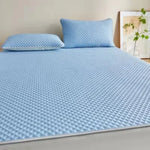 drap lit bleu clair texture points régulières moderne adhésif chambre adulte lit sommeil optimal
