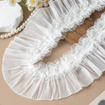 ruban dentelle vintage blanc noir fronces élégant soirée décoration couture 1mètre