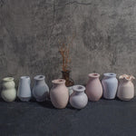 mini vases blanc rose pâle gris clair minimaliste moderne silicone