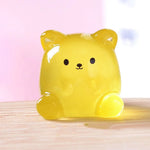 statues animaux ours blanc noir marron clair yeux noirs pattes rouges artisanal moderne
