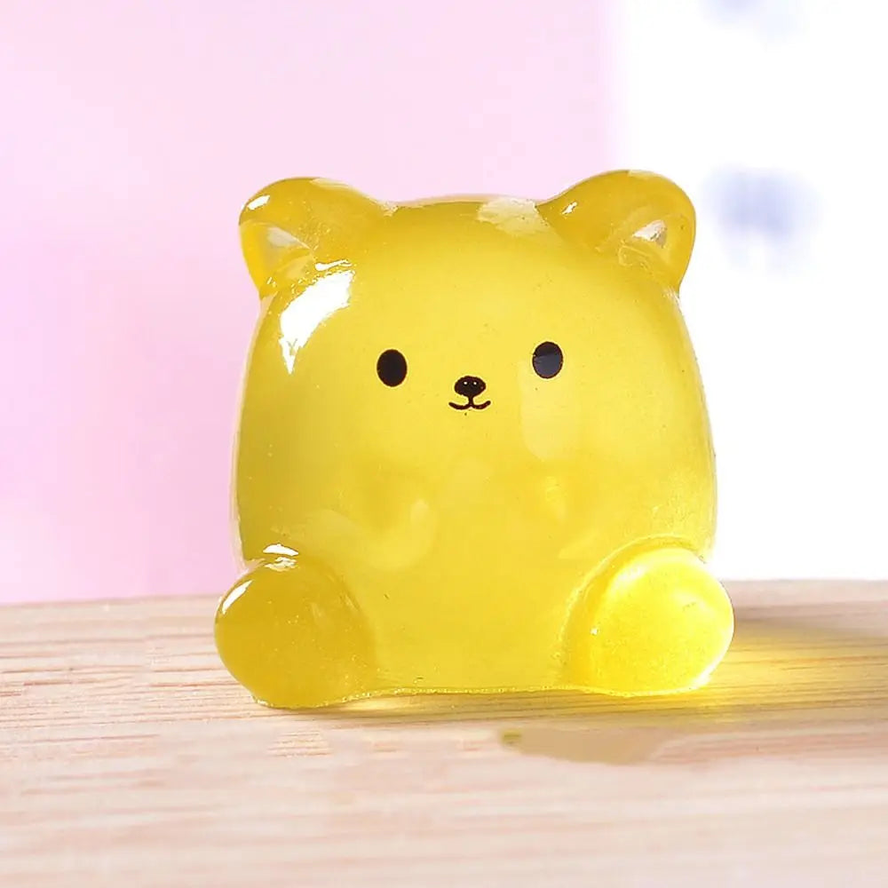 statues animaux ours blanc noir marron clair yeux noirs pattes rouges artisanal moderne