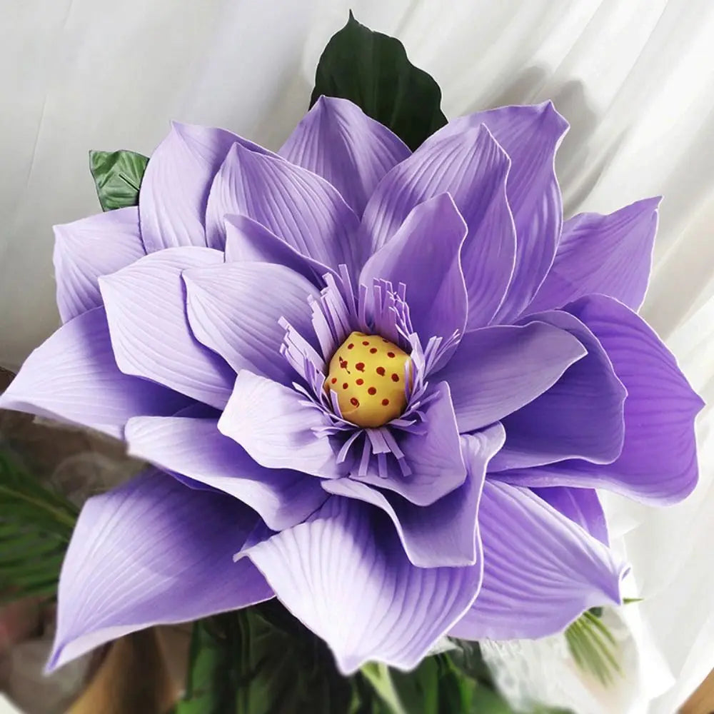 fleur artificielle lotus rose violet blanc moderne décoration intérieure feuilles pétales veines opaques trame