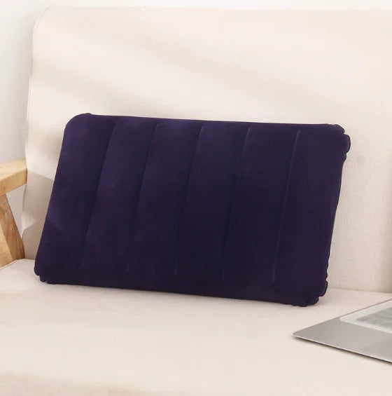 oreiller gonflable velours bleu marine confortable pratique sac rangement voyage camping