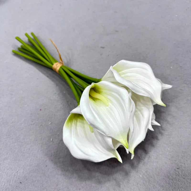bouquet fleurs artificielles calla blanc rose rouge jaune orange modernes intérieur decoration