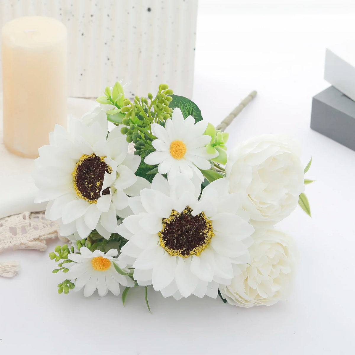 bouquet fleurs artificielles pivoine orange rouge beige vert blanc decoration mariage intérieur classique