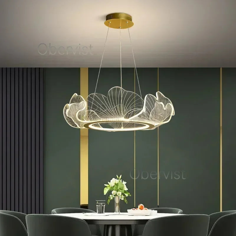 suspension lumineuse contemporaine filigrane floral blanc doré élégante intérieur lumière blancheversible