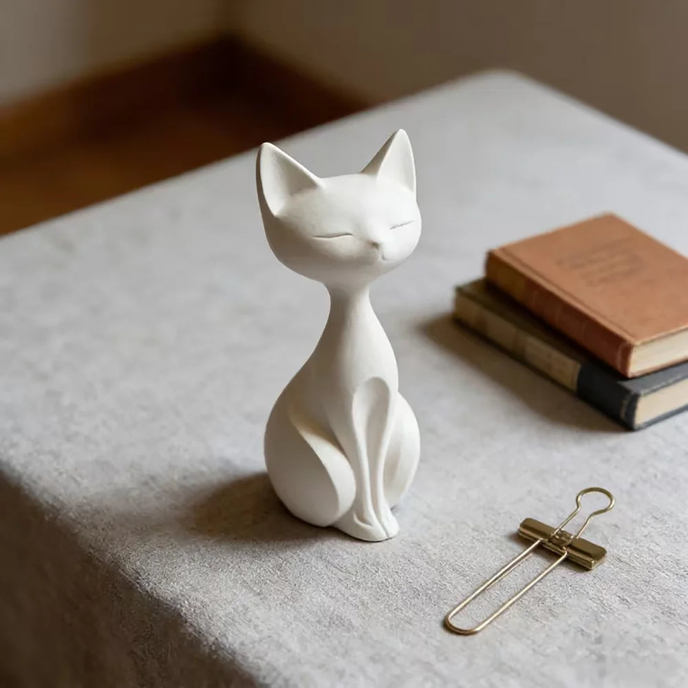 statue chat blanc crème texture rugueuse minimaliste deco maison erotique figurine