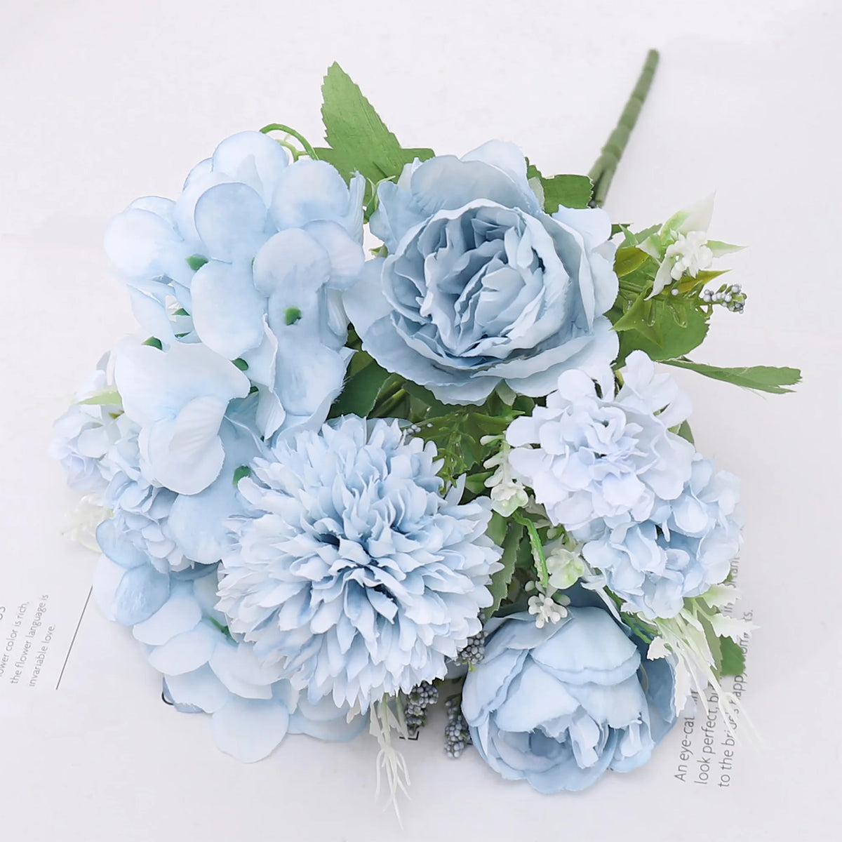 décoration intérieure bouquet fleurs artificielles pivoines dahlias modernes mariage baby shower anniversaire