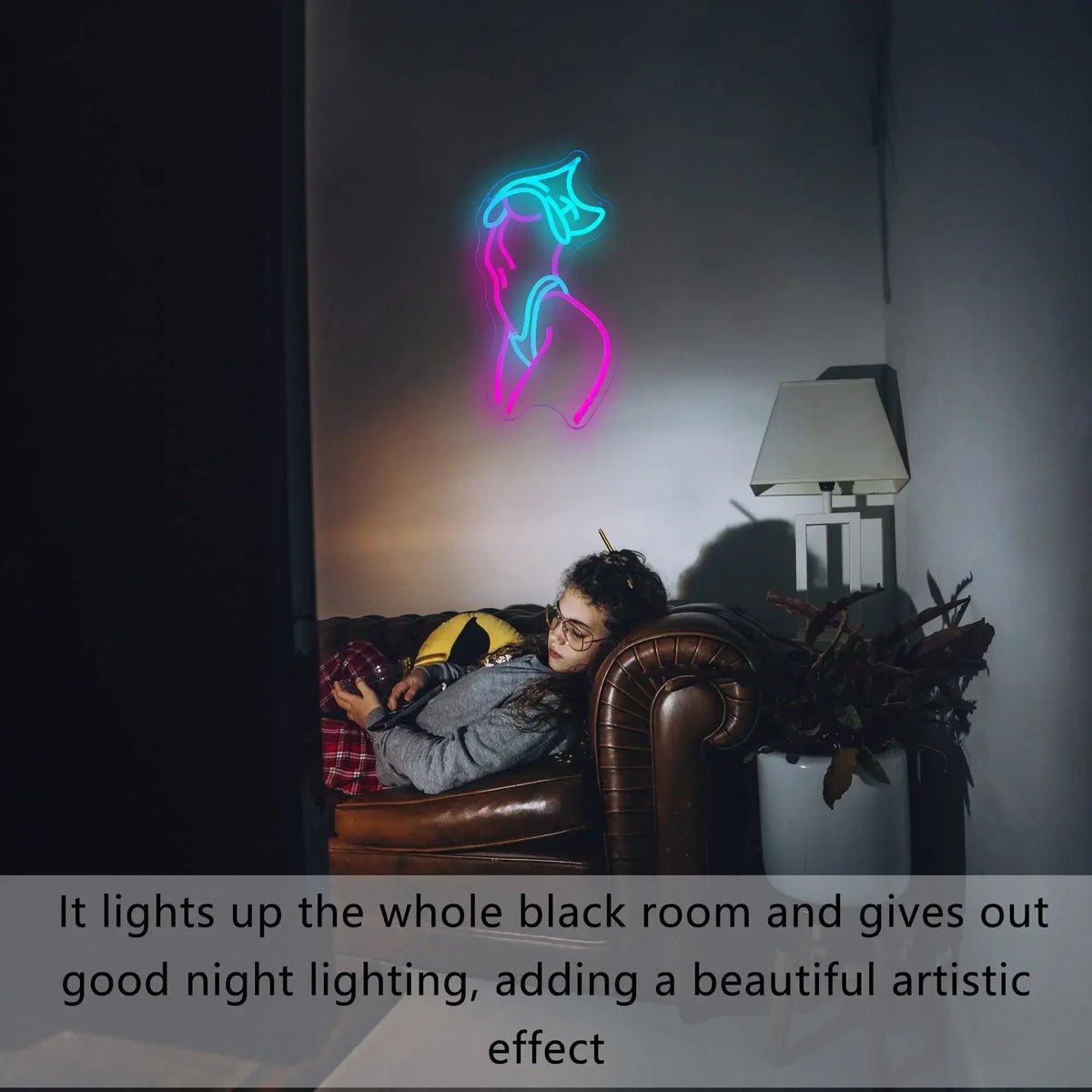 Enseigne néon LED rose éteinte pour montrer son design