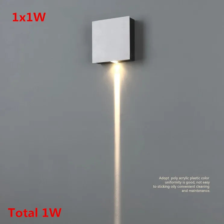 applique murale led moderne blanc noir fixee mur contemporaine carrée sources lumineuses