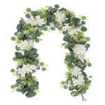 guirlande eucalyptus roses blanches fleurs decoration table mariage anniversaire exterieur vert blanc