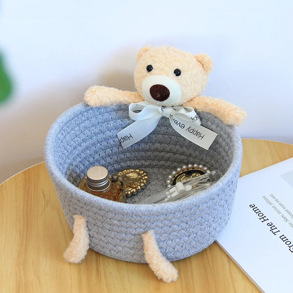 panier tissé réutilisable rangement enfant oiseaux peluche bijoux couleurs douces moderne