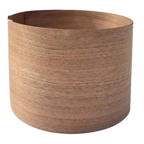 feuilles bois naturel rectangulaires cache pot minimaliste rayures horizontales brun clair marron foncé decoration
