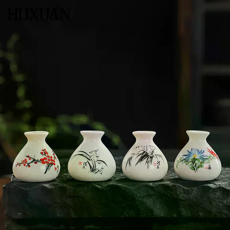 vase céramique blanc fleurs rouges traditionnel décoration maison artisanal plante verte inclusion DIY miniatureOpaque