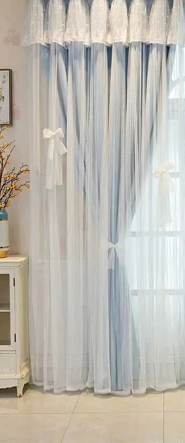 rideaux occultants bleu clair dentelle blanche classique transparents anneaux chambre coucher salon