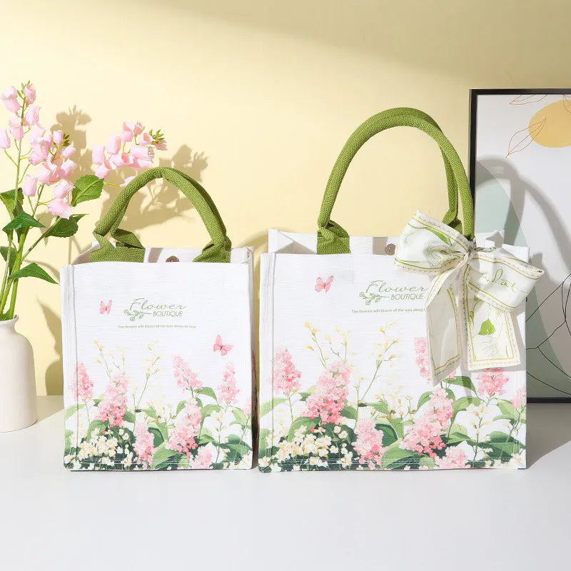 sac main toile fleurs blanc vert rose élégant réutilisable écologique poignées vertes