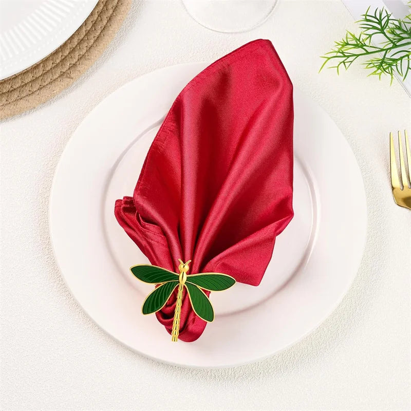 anneaux serviettes forme libellule or détails sculptés élégants réunions familiales thanksgiving noël