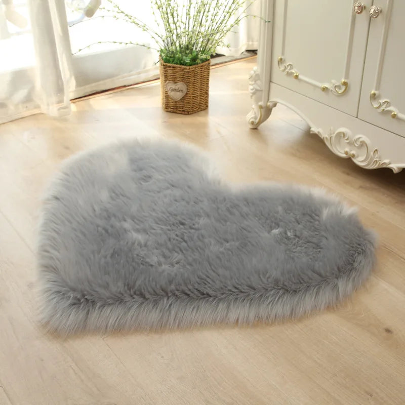 tapis peluche coeur rouge gris violet bleu moderne doux 50x60cm maison décoration chambre salon