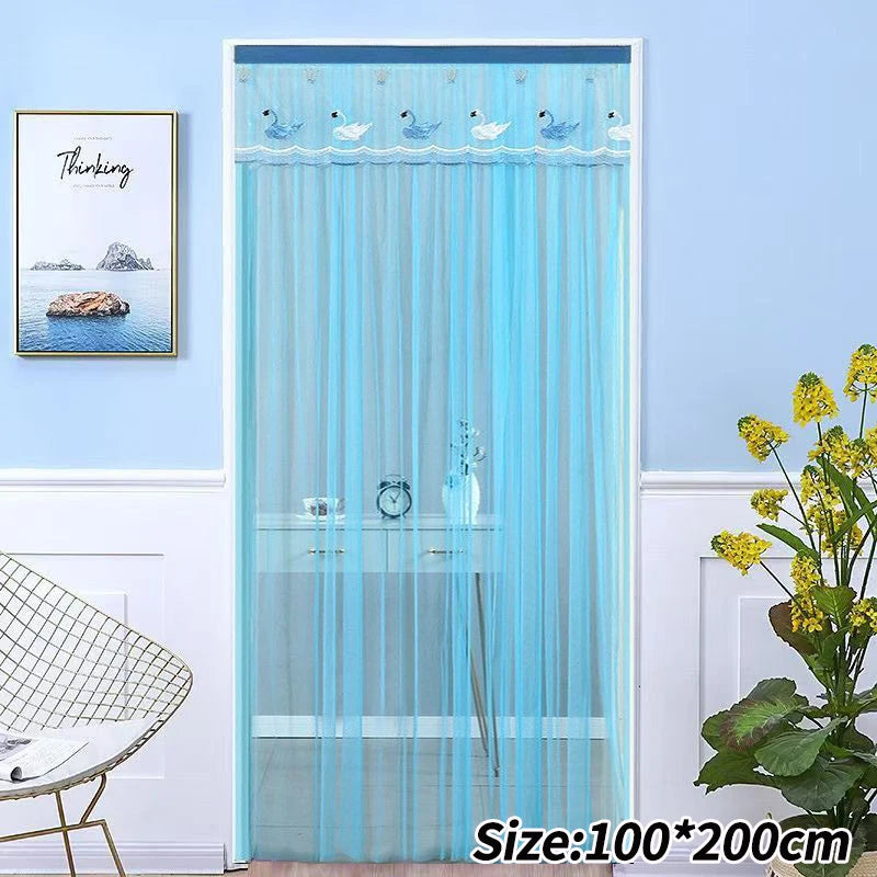 rideau moderne violet rose bleu clair brodé transparent chambre salon