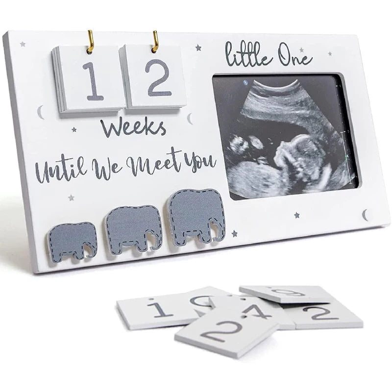 cadre photo moderne échographie chiffres éléphants blanc grisannonce grossesse baby shower