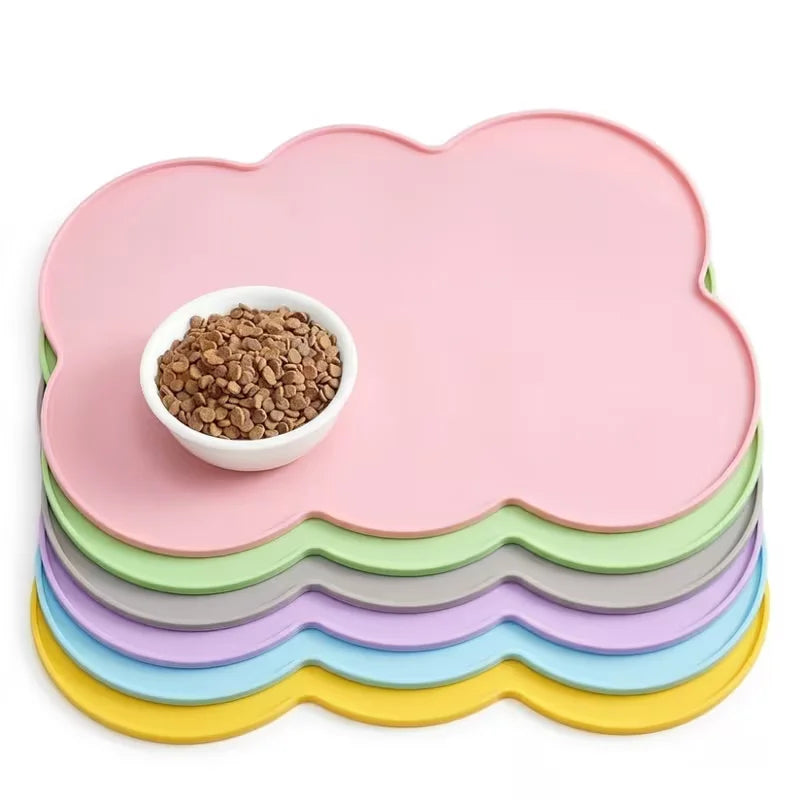 tapis nourriture animal nuage rose clair moderne assiette jaune