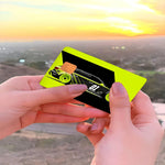 stickers carte crédit voiture sportive stylisée moderne waterproof réutilisable jaune fluo noir