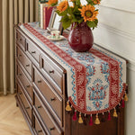 chemin table broderie traditionnelle motifs floraux beige marron rouge bleu vert classique ethnique tassel