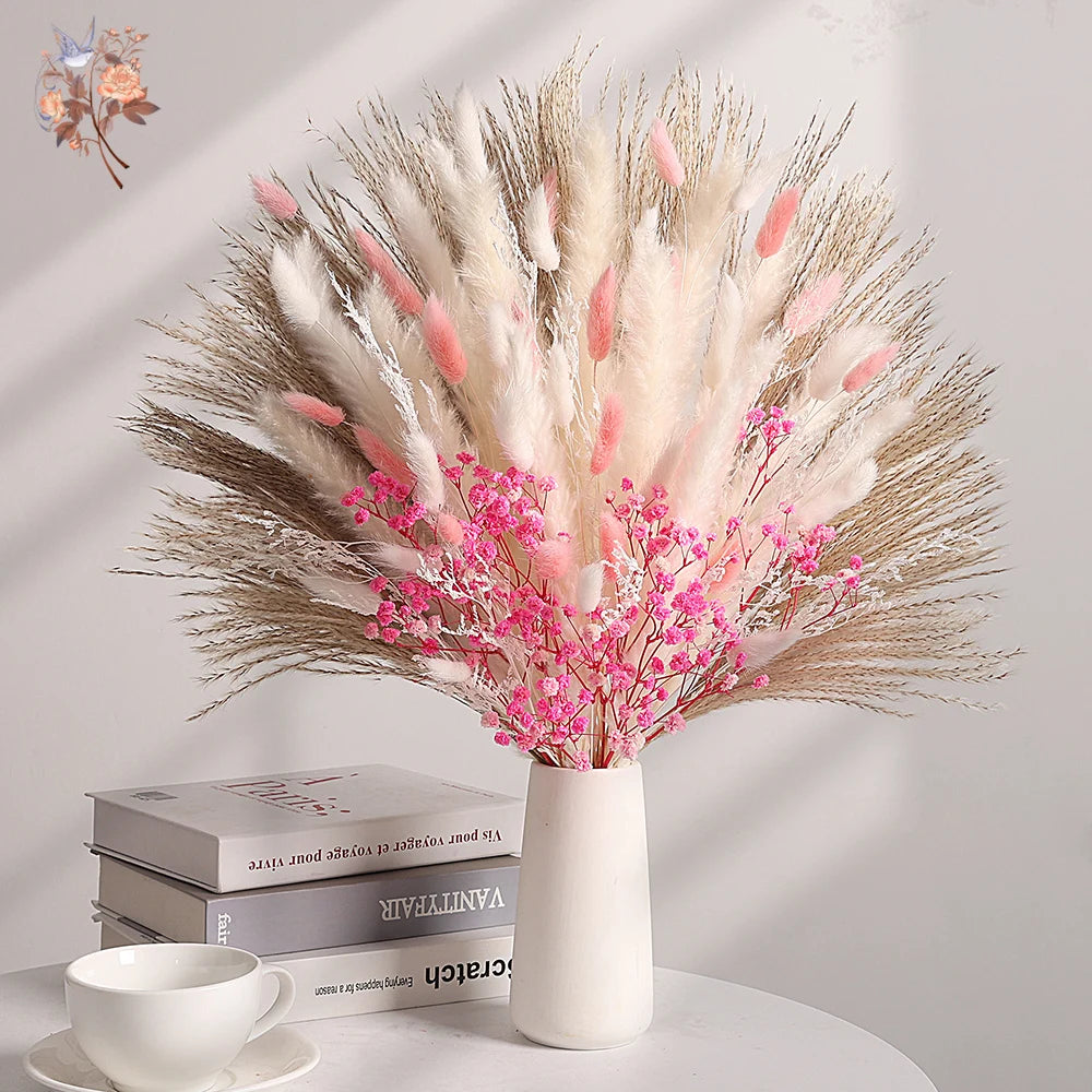 décoration intérieure bouquet fleurs séchées rose blanche vase anniversaire mariage festive naturelle