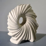 vase blanc moderne spirale opaque décoration intérieure table minimaliste contemporain