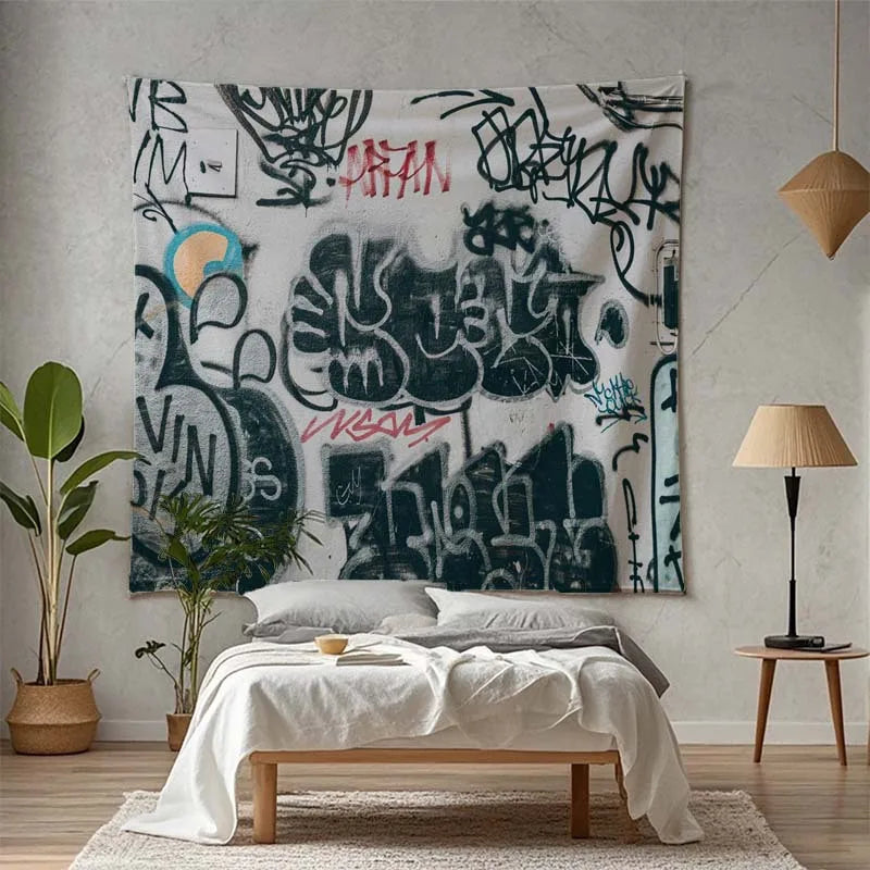 tapisserie graffiti moderne polyestère blanche noire bleue rouge verte urbaine abstraite clips clous adhésif