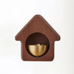 porte couverts bois foncé moderne couverts dorés texture brillante