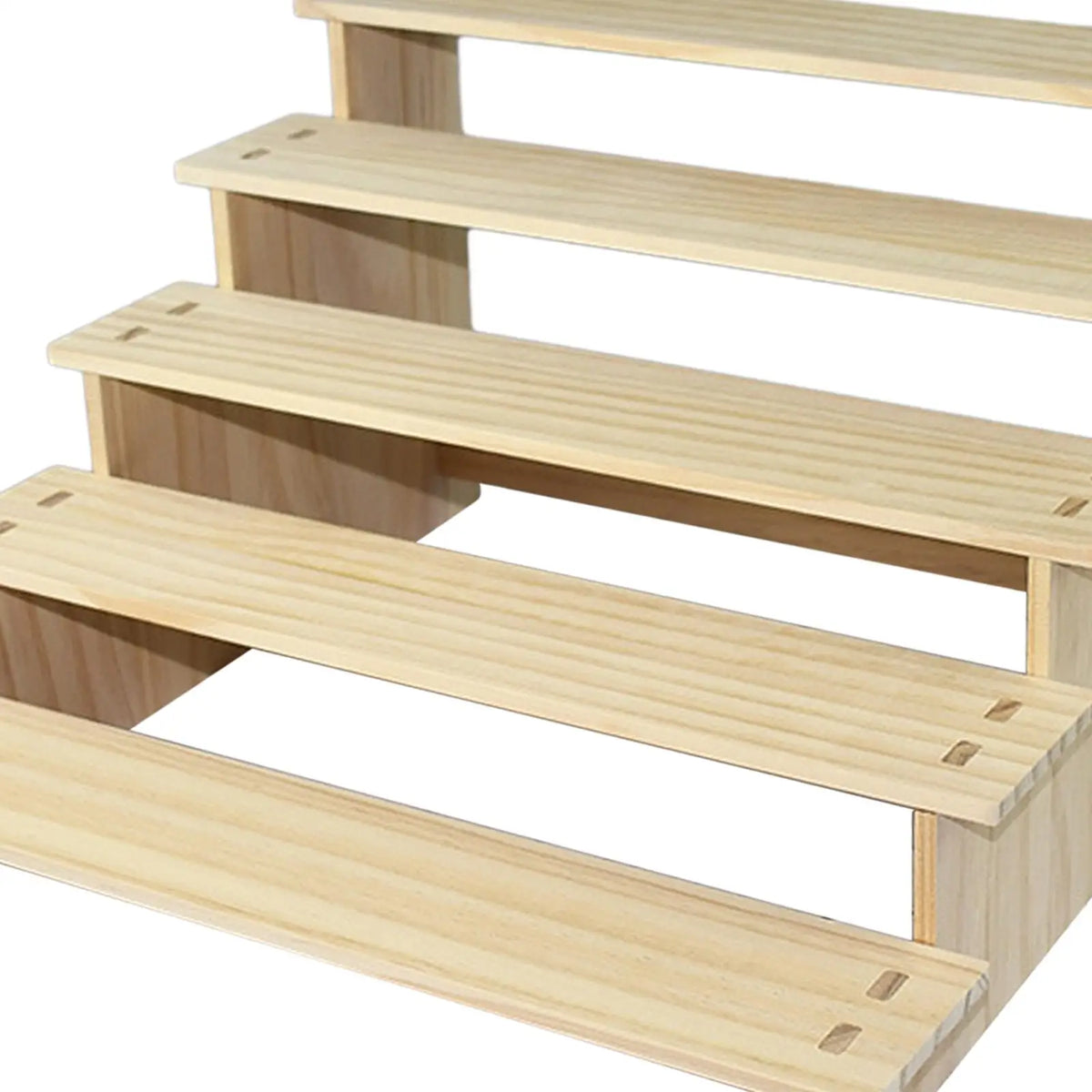Étagère échelle en bois bleu organisant des jouets dans une chambre
