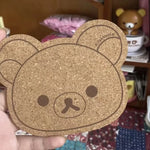 décoration murale kawaii ours mignon porte clés peluche polaroid pâtisserie liège texture granuleuse enfantin