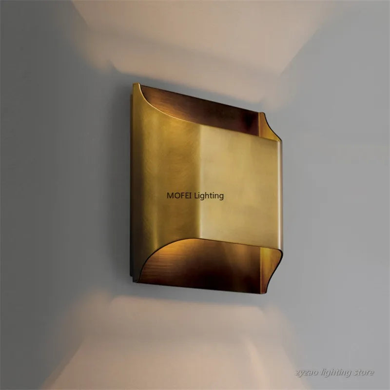 appliques murales dorées contemporaines éclairage led brillant mur fixations lumière quotidienne