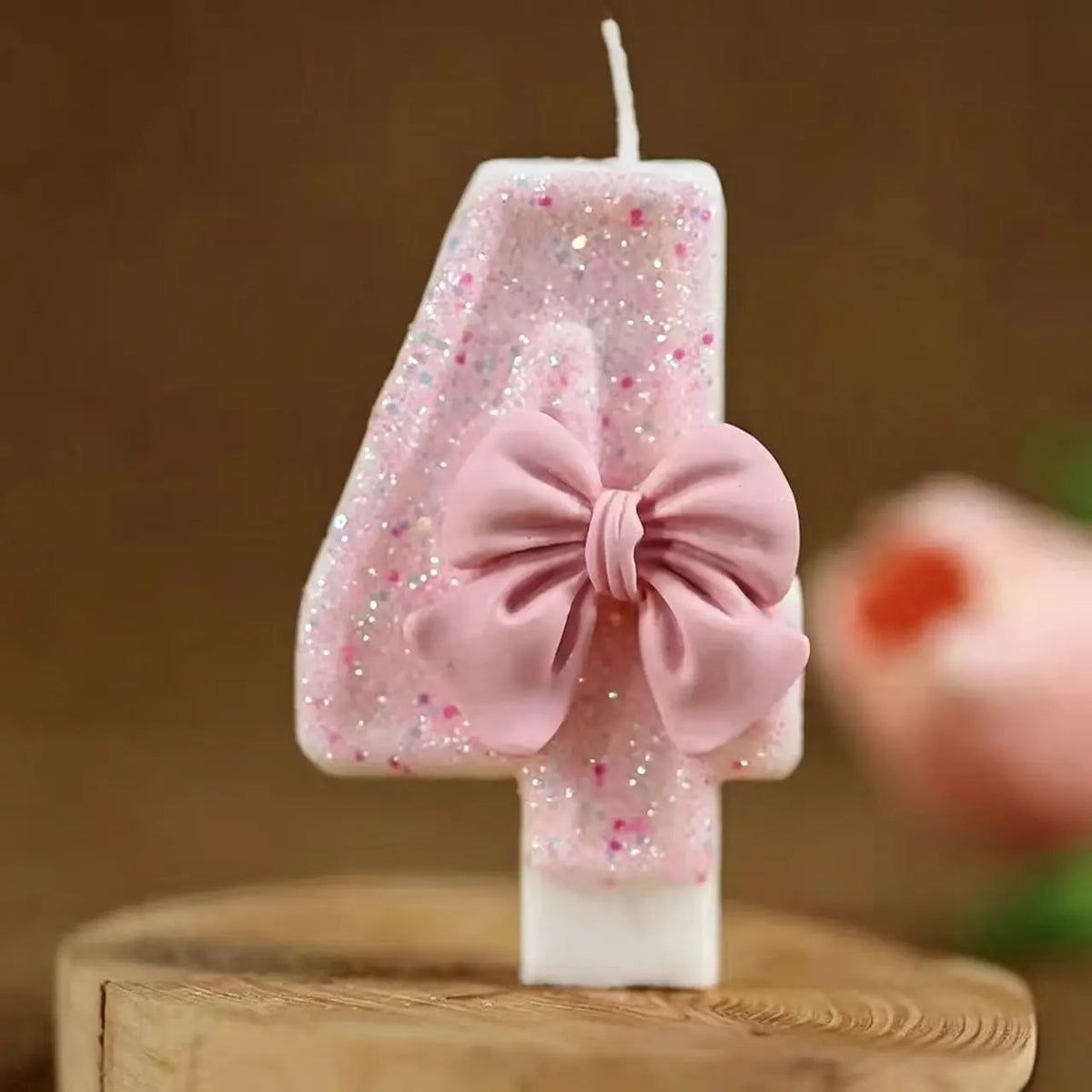 décoration anniversaire fille bougie chiffre rose pailletée brillante festive numérotée