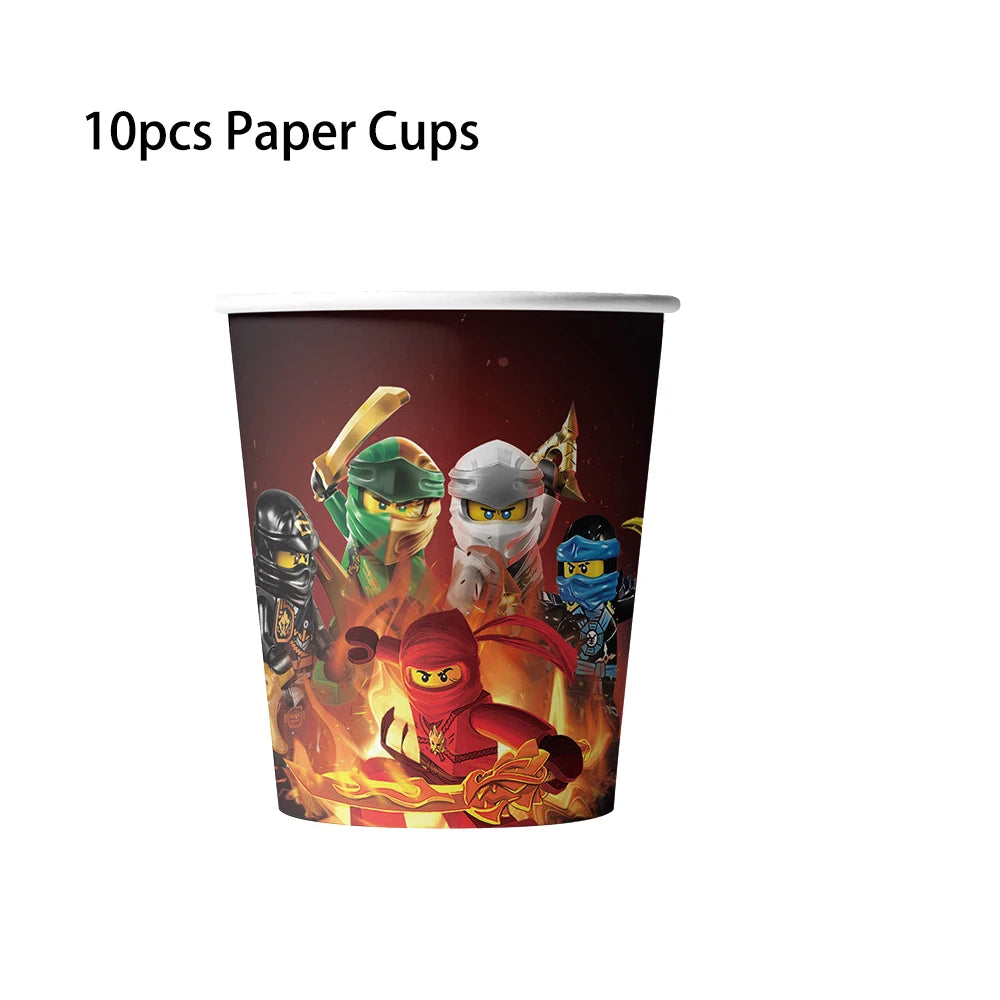 assiettes papier serviettes gobelets tissu table ninjas feu anniversaire thème ninja rouge vert