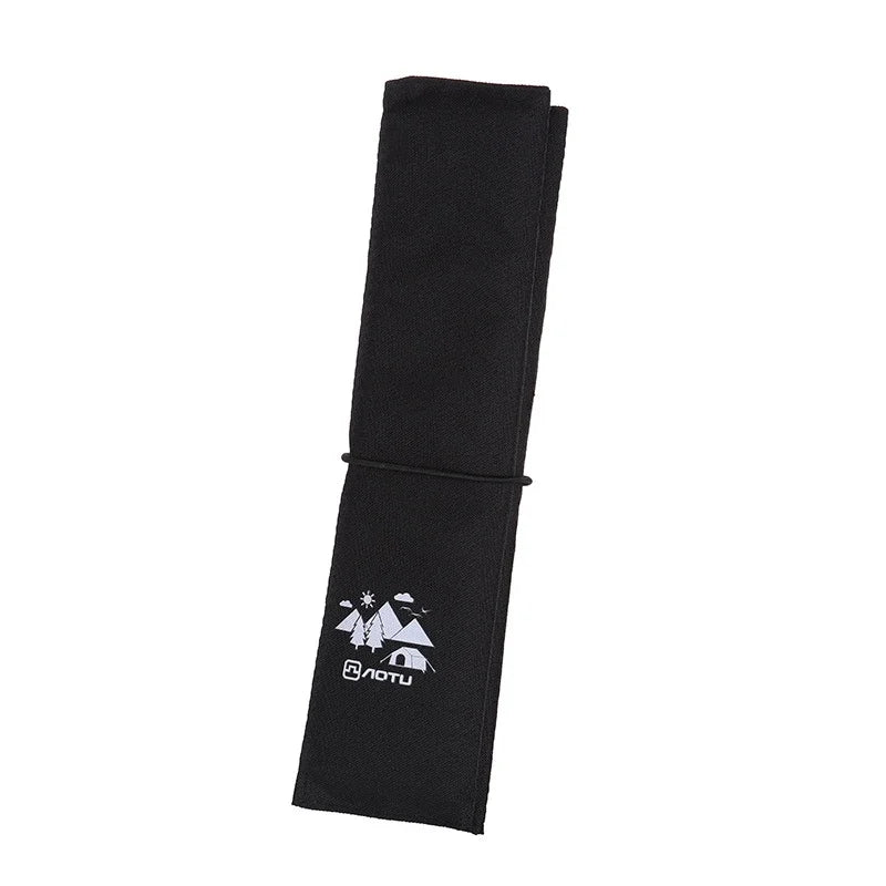 Sac crayons pliable pratique noir vert olive logo montagne soleil tissu ruban fixe compact