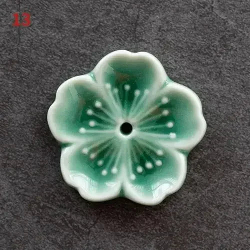 support bâtonnets encens fleurs stylisées artisanal rose bleu vert jaune blanc