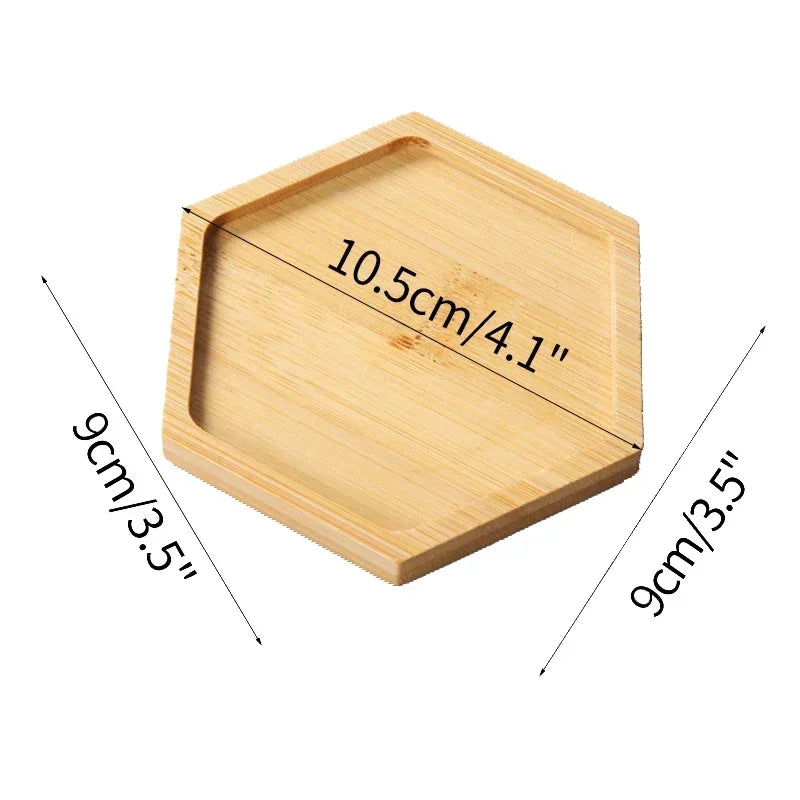 plateau rangement bois moderne assiettes tasses naturel motifs animaux minimaliste écologique