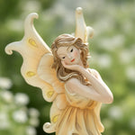 statue fée ailes pastorale fantaisie ornements jardin pot plantes succulentes mousse galets