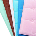 coussin simili cuir motif géométrique moderne vert clair marron blanc bleu rose spray d'eau