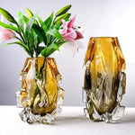 vase verre jaune ambré transparent moderne sculptural fleurs coupées lisintérieur chambre salon
