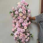 décoration mariage rideau floral cascade roses baby's breathintérieur romantique élégant