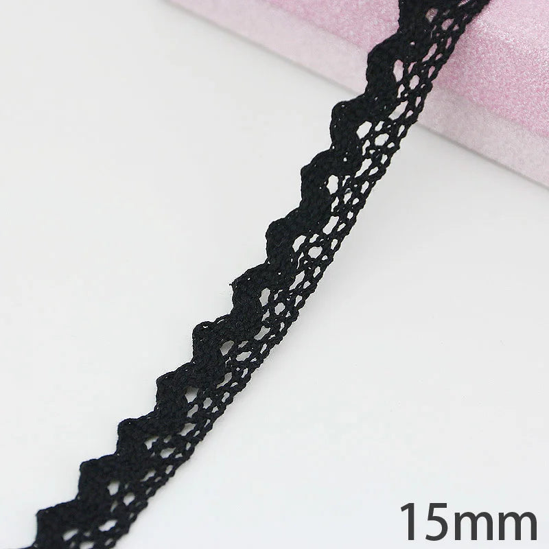 ruban dentelle noir motifs floraux classique 5mètres coton polyester soluble eau
