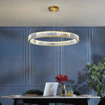 suspension lumineuse moderne or transparent cristaux led télécommande élégante salon chambre