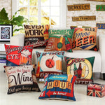 housse coussin vintage bière vin motifs rétro multicolores coton lin décoration canapé chaise 45x45cm