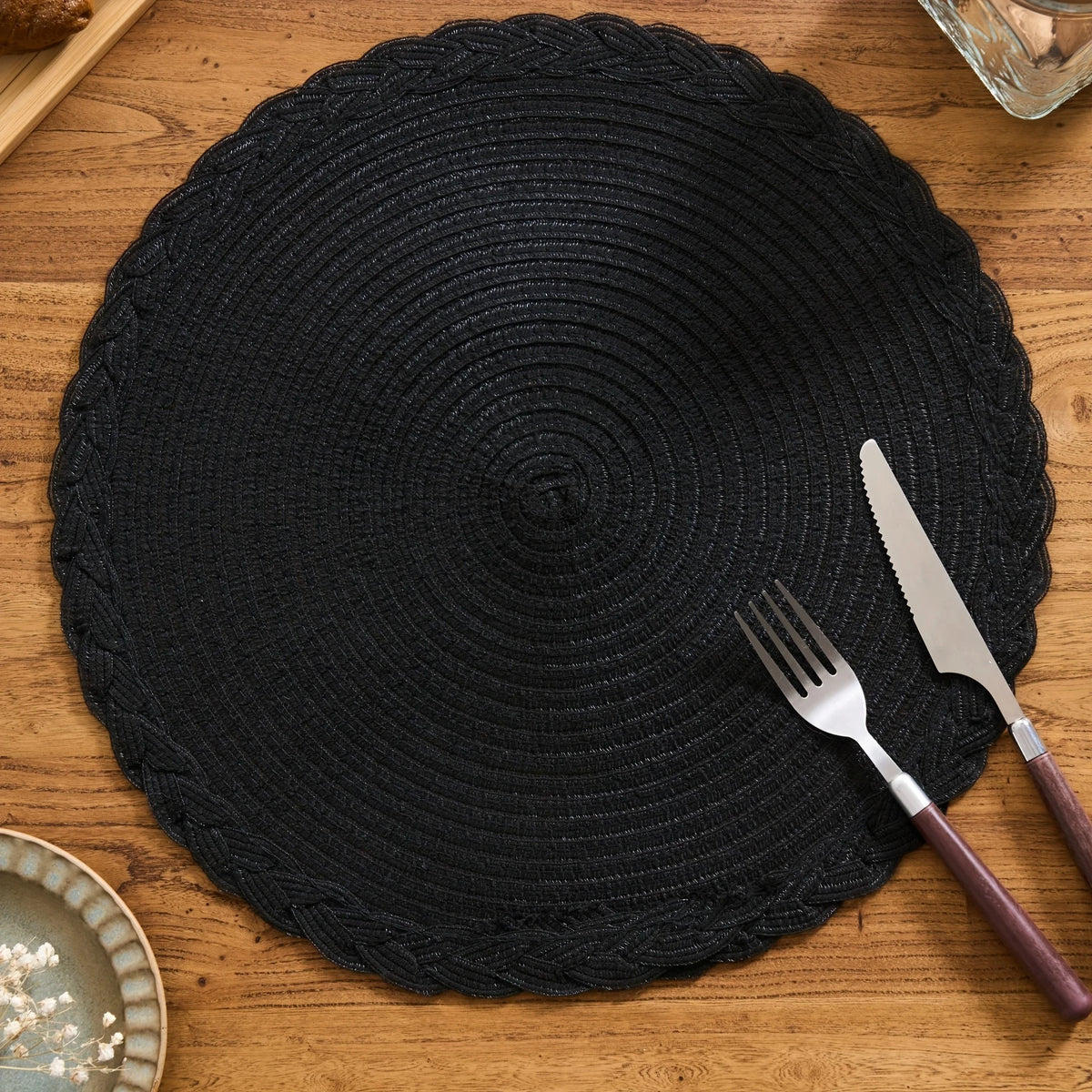 placemats tissés spirale beige noir vert rustique opaques table cuisine